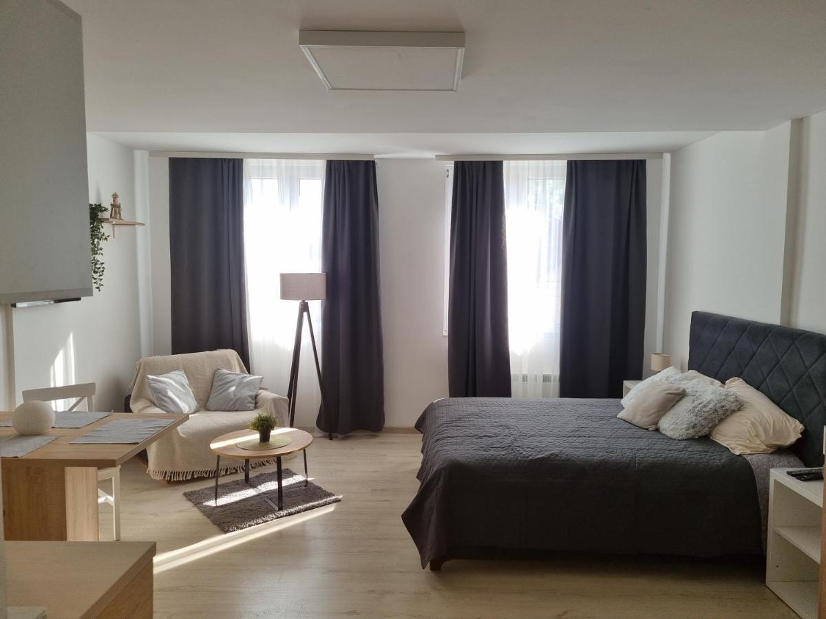 West In Apartments Čačak Zewnętrze zdjęcie