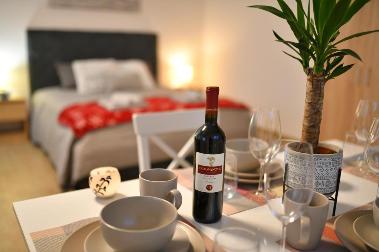 West In Apartments Čačak Zewnętrze zdjęcie