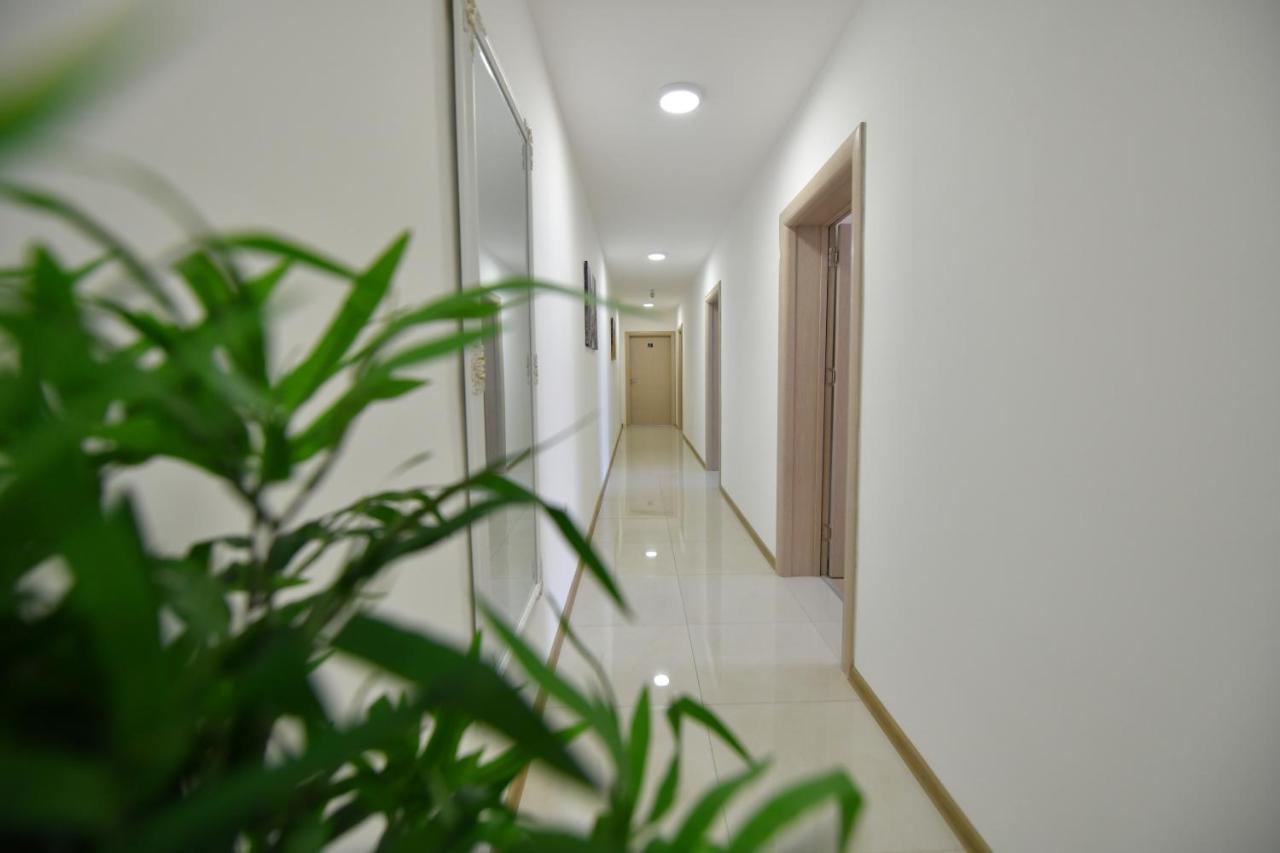 West In Apartments Čačak Zewnętrze zdjęcie
