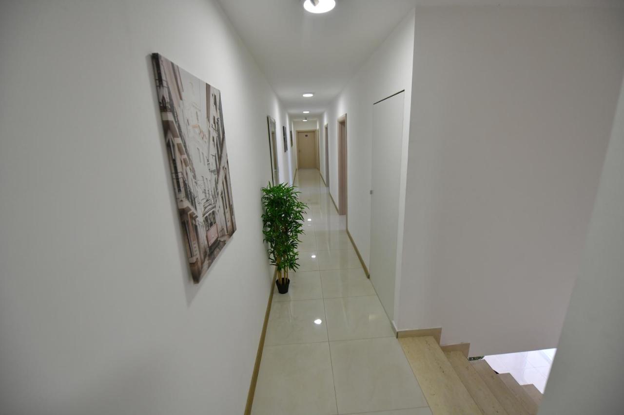 West In Apartments Čačak Zewnętrze zdjęcie