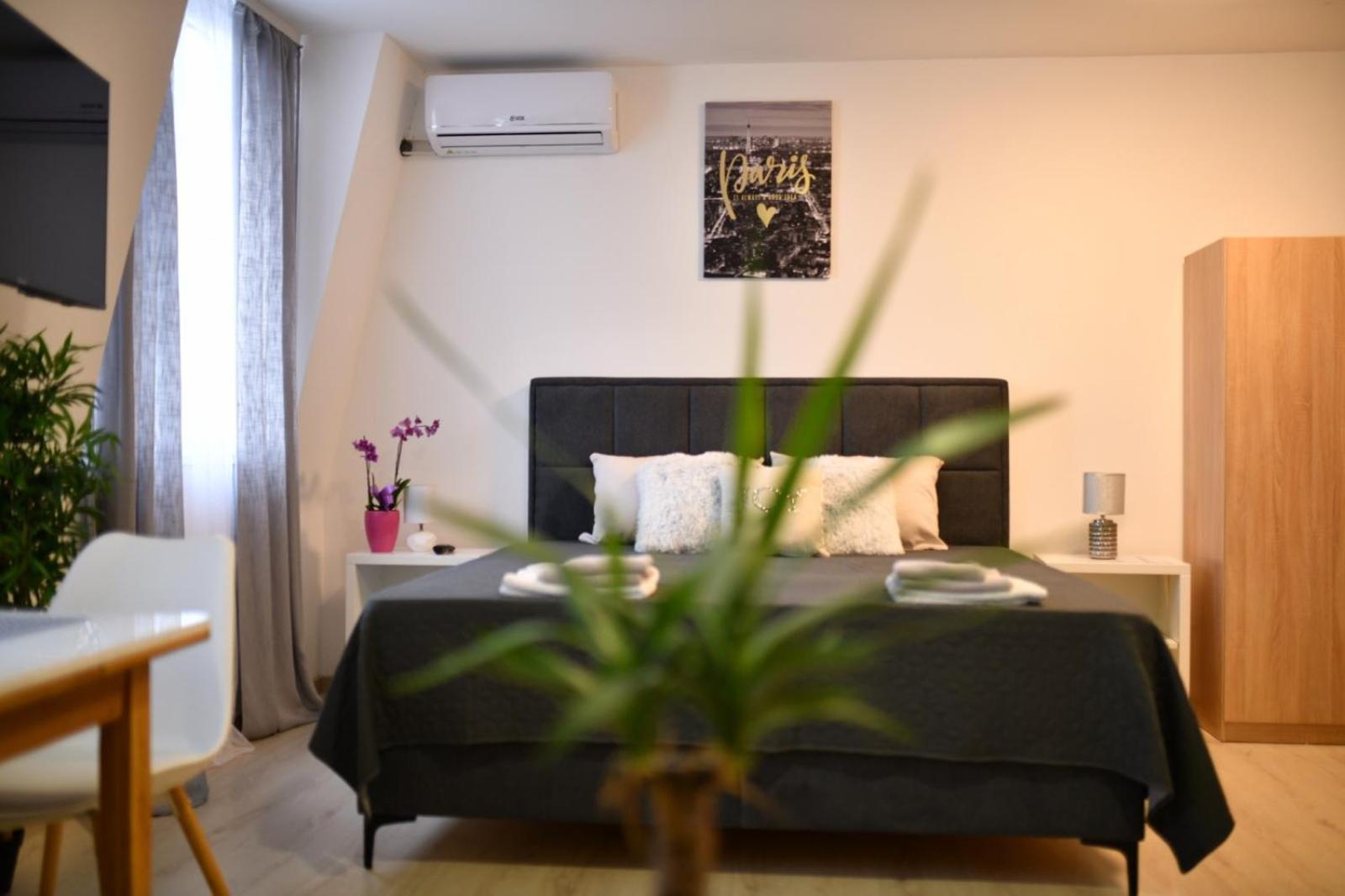West In Apartments Čačak Zewnętrze zdjęcie